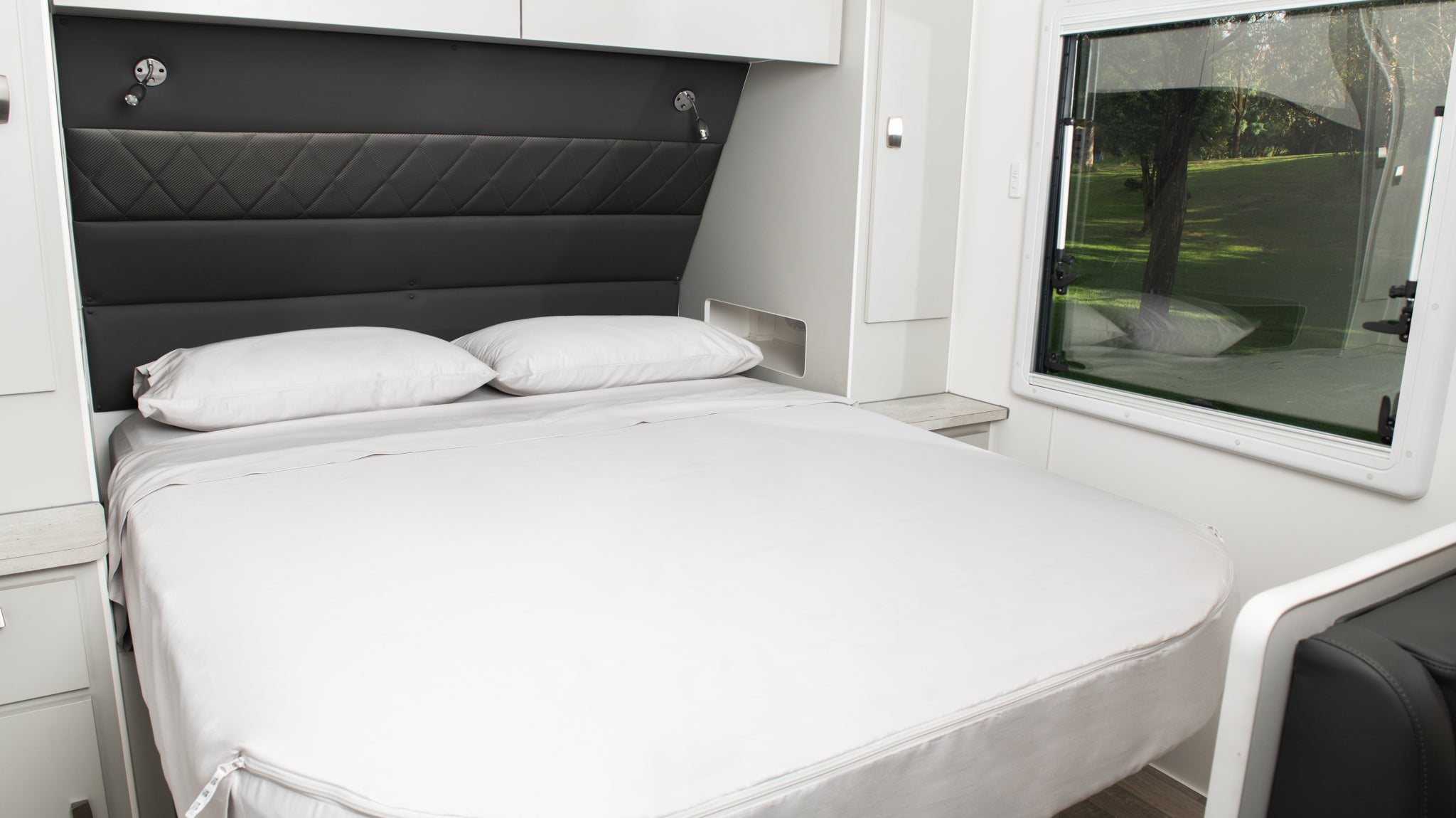 Caravan Queen Set Sheet Instructions