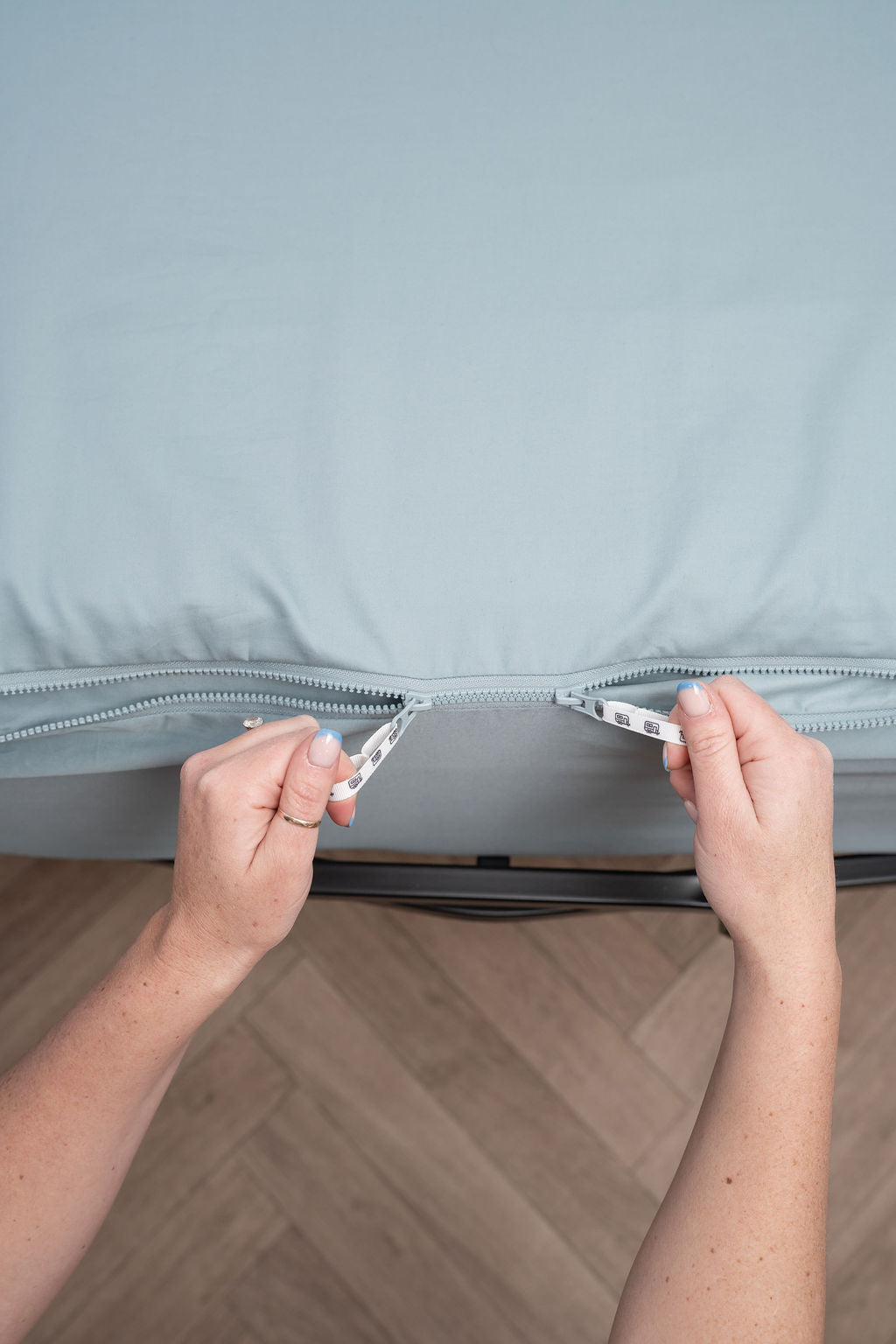 Zipper detail on Reef Caravan sheet set