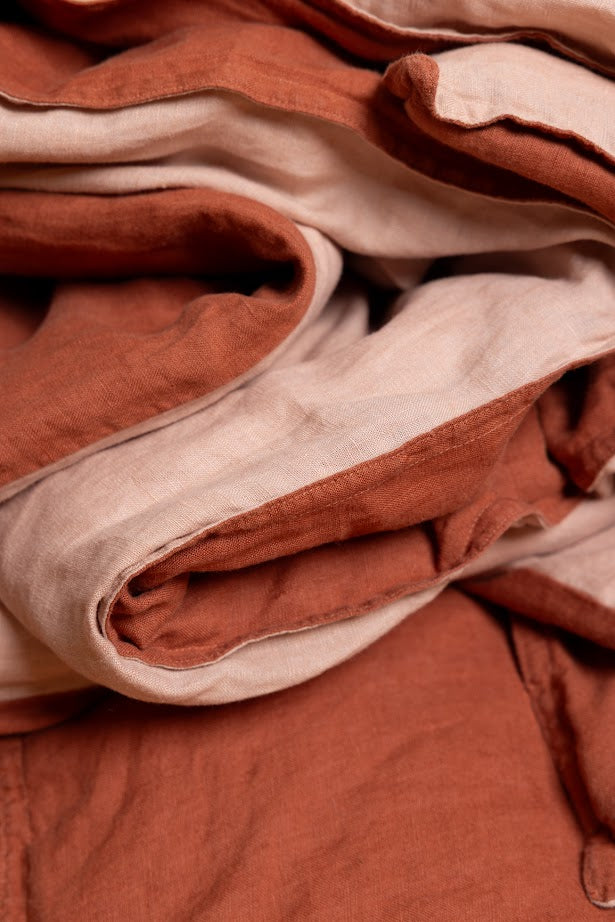 detailed fabric image Outback Rose